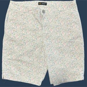Lee Floral Walking Length shorts (33" waist)